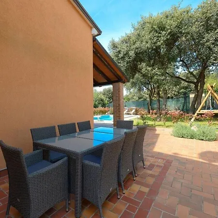 Villa With Pool *